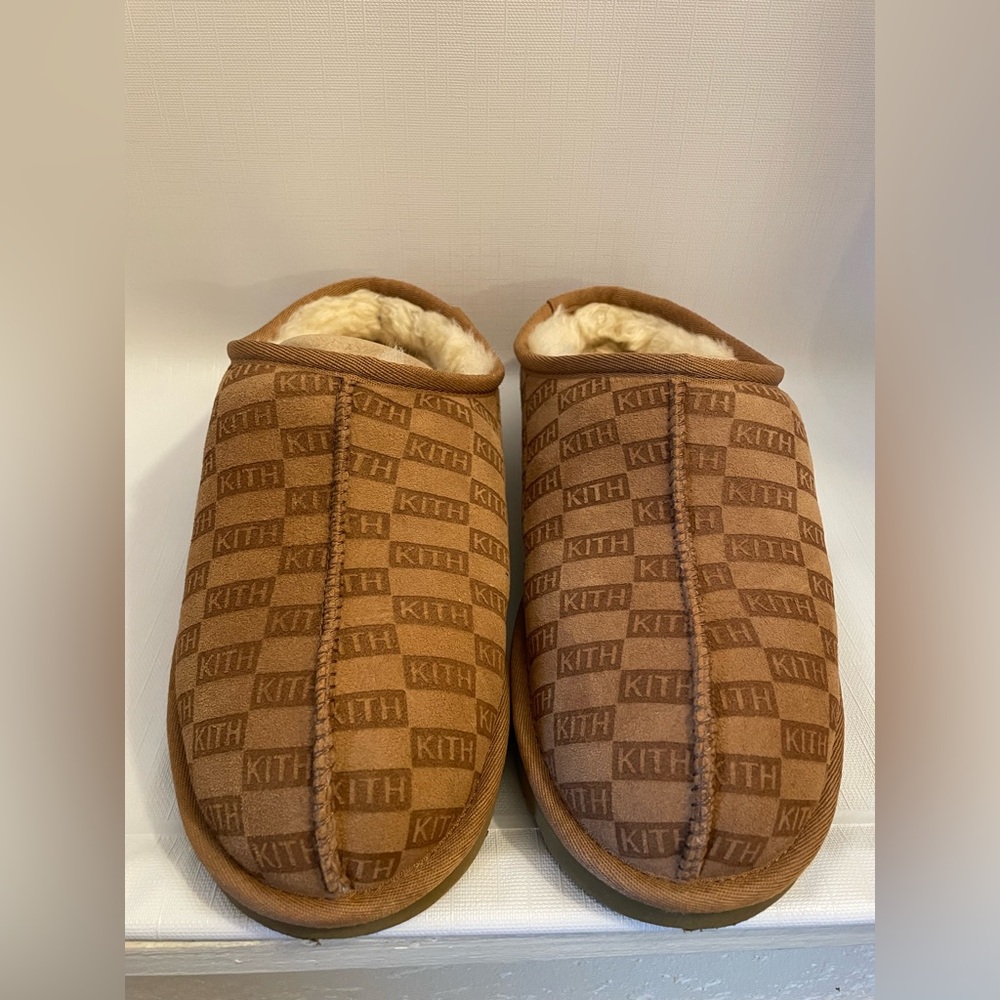 Kith Monogram Shearling slippers - image 1